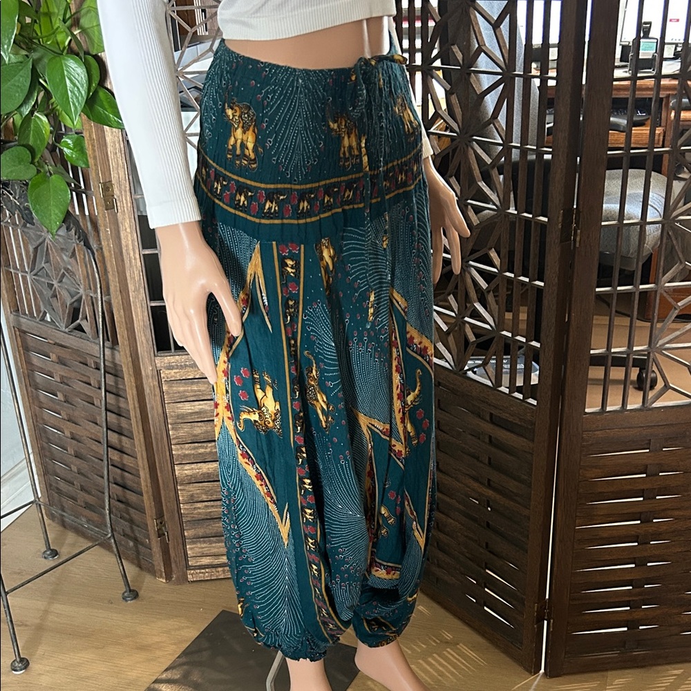 128 HAREM PANTS OR DRESS.